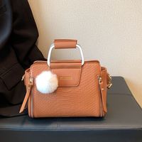 Women's Medium Autumn&winter Pu Leather Solid Color Vintage Style Fluff Ball Square Zipper Handbag main image 2