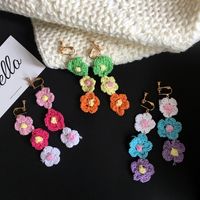 1 Pair Simple Style Flower Yarn Handmade Handmade Women's Drop Earrings main image 2