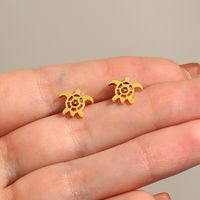 1 Pair Fashion Tortoise Letter Hand Of Fatima Plating Hollow Out Stainless Steel 18k Gold Plated Ear Studs main image 9