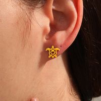 1 Pair Fashion Tortoise Letter Hand Of Fatima Plating Hollow Out Stainless Steel 18k Gold Plated Ear Studs main image 8