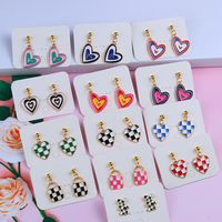 1 Pair Sweet Color Block Heart Shape Alloy Women's Earrings main image 2