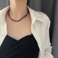 Style Simple Acier Au Titane Perlé Placage Collier 1 Pièce main image 5