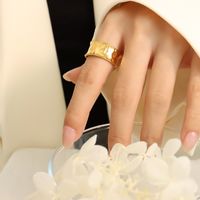 Koreanischer Handgefertigter Ring Aus Unebenem Titanstahl sku image 1