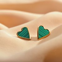 1 Pair Elegant Stripe Heart Shape Stainless Steel Plating Inlay Malachite Shell Gold Plated Ear Studs main image 2