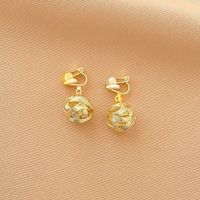 1 Paire Mode Géométrique Alliage Placage Perles Artificielles Strass Femmes Clips D'oreille sku image 3