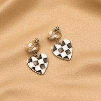 1 Paire Mode Géométrique Alliage Placage Perles Artificielles Strass Femmes Clips D'oreille sku image 4