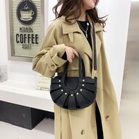 Women's Medium Summer Pu Leather Solid Color Vintage Style Semicircle Zipper Saddle Bag main image 4