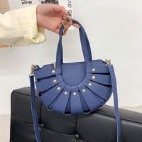 Women's Medium Summer Pu Leather Solid Color Vintage Style Semicircle Zipper Saddle Bag main image 3