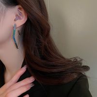 1 Pair Fashion Geometric Metal Inlay Rhinestones Women's Ear Studs main image 2