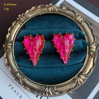 1 Pair Retro Heart Shape Alloy Plating Resin Women's Earrings sku image 1