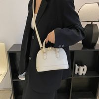 Women's Pu Leather Solid Color Fashion Square Zipper Shoulder Bag Handbag Crossbody Bag main image 5