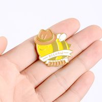 Fashion Letter Bee Alloy Plating Unisex Brooches main image 2