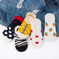 Women's Fashion Stripe Heart Shape Pineapple Cotton Ankle Socks A Pair main image 2