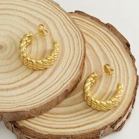 1 Pair Retro C Shape Solid Color Twist Plating Stainless Steel 18k Gold Plated Ear Studs main image 3