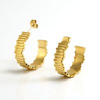 1 Pair Elegant C Shape Solid Color Plating Titanium Steel 18k Gold Plated Ear Studs main image 2