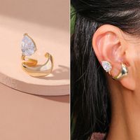Wholesale Jewelry Fashion C Shape Tassel Heart Shape Alloy Artificial Pearls Rhinestones Gold Plated Inlay Ear Clips sku image 7