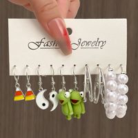 1 Set Fashion Geometric Arylic Alloy Plating Artificial Pearls Women's Drop Earrings sku image 2