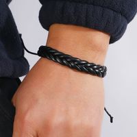 1 Piece Fashion Geometric Pu Leather Wax Line Men's Bracelets main image 4