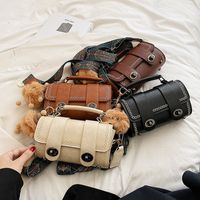 Women's Small All Seasons Pu Leather Solid Color Fashion Ornament Cylindrical Lock Clasp Handbag main image 6