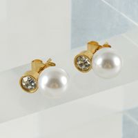 Retro Lady Geometric Stainless Steel Inlay Artificial Pearls Ear Studs 1 Pair main image 3
