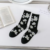 Women's Casual Flower Nylon Cotton Jacquard Crew Socks A Pair sku image 4