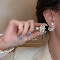 1 Paire Sucré Fleur Alliage Placage Perles Artificielles Zircon Femmes Boucles D'oreilles main image 5