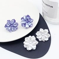 1 Pair Simple Style Flower Resin Women's Ear Studs main image 1