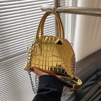 Women's Medium Pu Leather Solid Color Fashion Shell Zipper Crossbody Bag Dome Bag Chain Bag sku image 4