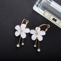 1 Pair Sweet Flower Arylic Alloy Plating Inlay Rhinestones Women's Drop Earrings main image 5