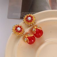 1 Pair Elegant Vintage Style Flower Inlay Copper Artificial Pearls Zircon 18K Gold Plated Drop Earrings main image 4