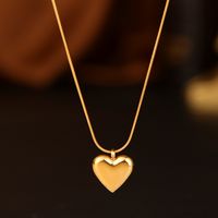 Retro Heart Shape Titanium Steel Plating Necklace 1 Piece main image 3