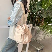 Women's Nylon Solid Color Preppy Style Classic Style Sports Cross Straps Sewing Thread Bucket String Crossbody Bag sku image 2