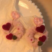 1 Pair Cute Streetwear Geometric Heart Shape Plush Drop Earrings main image 1