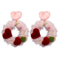 1 Paire Mignon Vêtement De Rue Géométrique Forme De Cœur Peluche Boucles D'oreilles main image 4