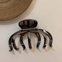 Simple Style Solid Color Metal Hollow Out Hair Claws sku image 3