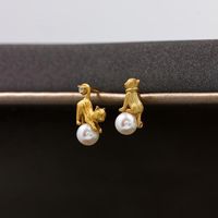 1 Pair Simple Style Cat Inlay Copper Pearl Earrings sku image 1