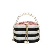 Women's Small All Seasons Pu Leather Solid Color Elegant Classic Style Round String Shoulder Bag Handbag Chain Bag sku image 4