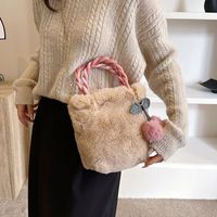 Women's Autumn&winter Plush Fruit Solid Color Cute Streetwear Ornament Fluff Ball Sewing Thread Square Magnetic Buckle Handbag Chain Bag main image 10