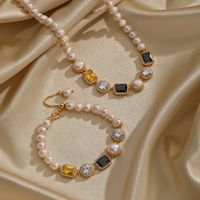 Elegant Luxuriös Geometrisch Kupfer Überzug 18 Karat Vergoldet Armbänder Halskette main image 1