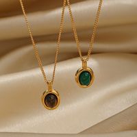 Simple Style Classic Style Round Copper Plating Inlay Natural Stone 18k Gold Plated Pendant Necklace main image 1