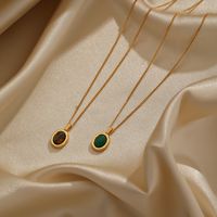 Simple Style Classic Style Round Copper Plating Inlay Natural Stone 18k Gold Plated Pendant Necklace main image 4