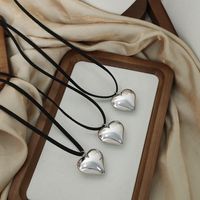 Casual Simple Style Heart Shape Titanium Steel Plating Pendant Necklace main image 1
