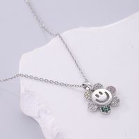 Vintage Style Flower Stainless Steel Plating Inlay Zircon Silver Plated Pendant Necklace sku image 1