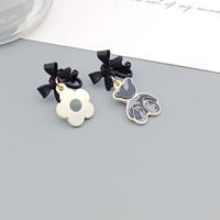 1 Pair Simple Style Heart Shape Plating Alloy Drop Earrings sku image 2