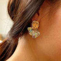 1 Pair Simple Style Flower Artificial Crystal Drop Earrings main image 5
