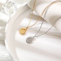 304 Stainless Steel 18K Gold Plated Classic Style Solid Color Pendant Necklace main image 1