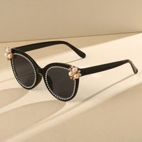 Elegant Color Block Pc Cat Eye Inlaid Pearls Inlaid Zircon Full Frame Women's Sunglasses main image 3