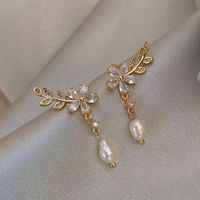 1 Pair Sweet Artistic Leaf Flower Plating Inlay Alloy Artificial Pearls Zircon Ear Studs main image 1