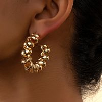 1 Piece Elegant Curve Plating Ferroalloy 14k Gold Plated Ear Studs main image 5
