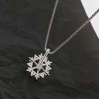 Streetwear Snowflake Alloy Titanium Steel Unisex Pendant Necklace main image 2